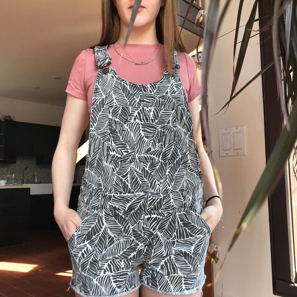 RVCA overall shorts!